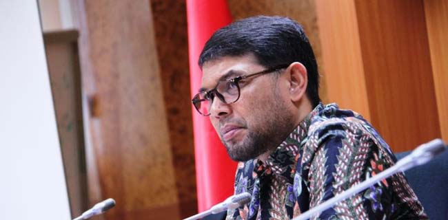 Nasir Djamil Sarankan Penolak UU Cipta Kerja Ajukan Judicial Review Ke MK