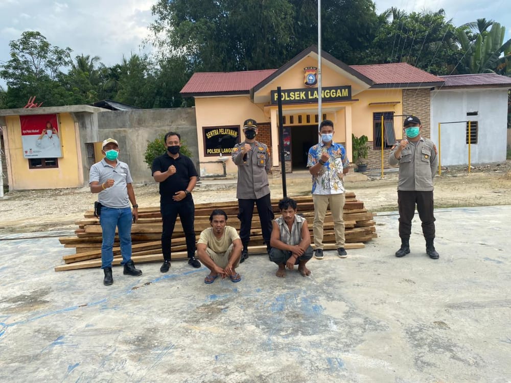 Polsek Langgam Amankan Pelaku Ilegal Loging di Desa Segati