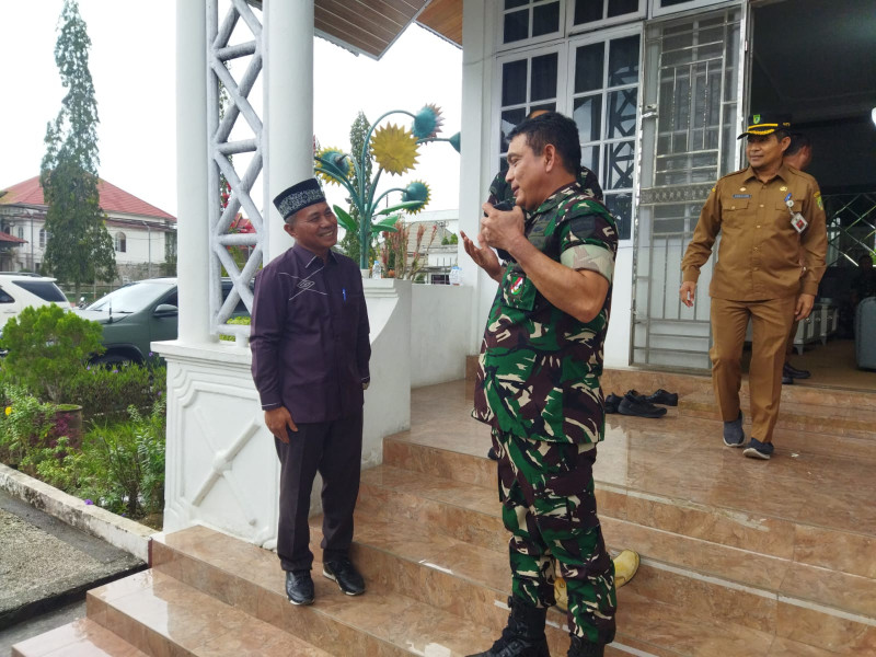 Wakil Ketua DPRD Rohil Sambut Kunker Kasdam I BB