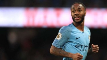 ManCity Dihadiahi Penalti Tak Wajar, Sterling Minta Maaf
