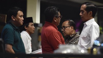 Jokowi Respons Angka Kemiskinan saat Menjamu Sekjen Parpol