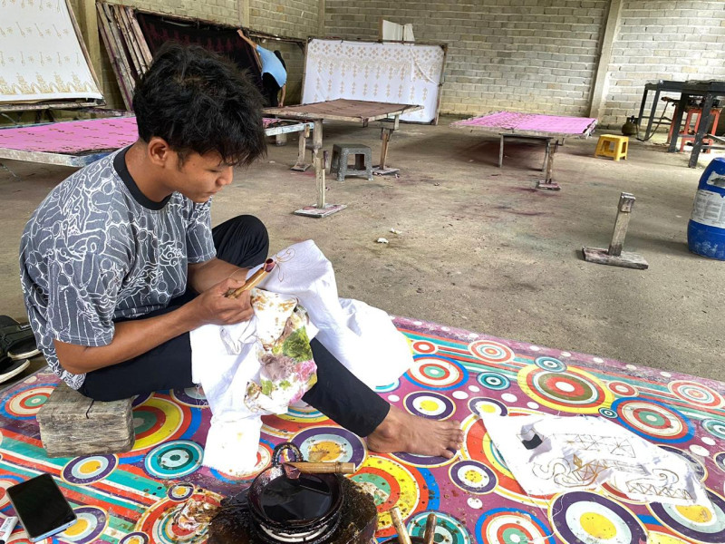 Pembiayaan BRK Syariah Beri Pengaruh Besar, Batik Jalur Batik Nagori ‘Go’ Pasar Internasional
