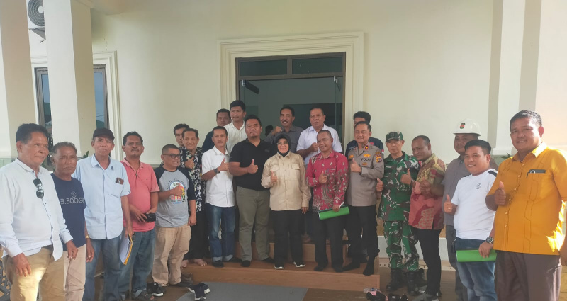 Kapolsek Kandis Dampingi Bupati Siak: Masyarakat Tergabung Serikat Buruh dan Perusahaan Sepakat Menempuh Jalan Damai