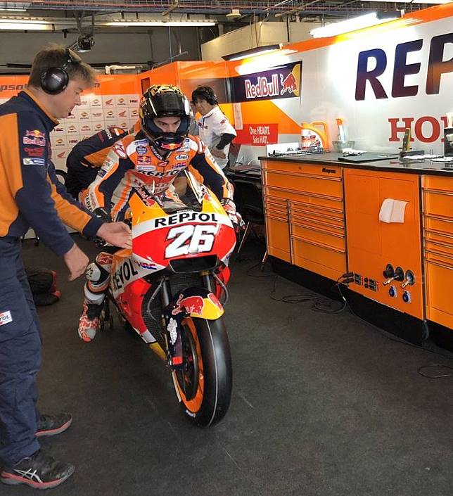 Kontrak Dani Pedrosa Belum Diperpanjang, Siapa Ya Penggantinya?   