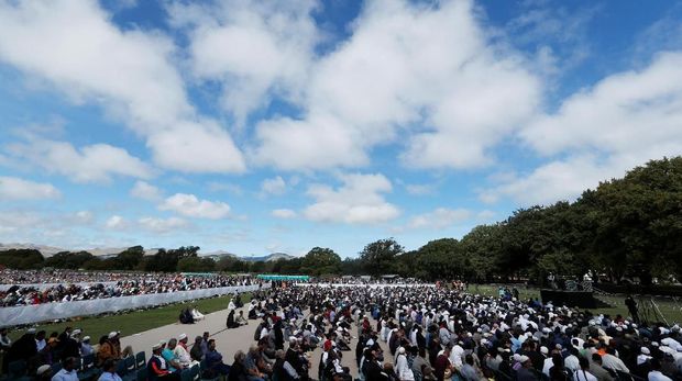Azan Berkumandang di Selandia Baru Sepekan Selepas Teror