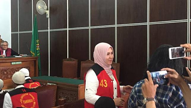 Terbukti Hina Penguasa, Asma Dewi Divonis 5 Bulan 15 Hari Penjara
