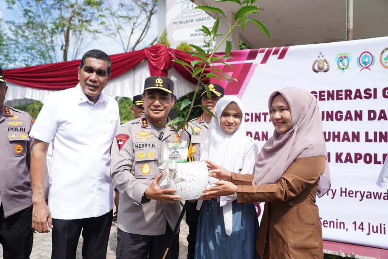 Polda Riau Gelar Workshop Green Policing Bersama Ketua OSIS se Riau