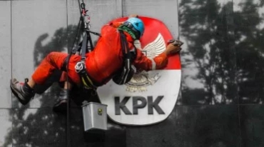 Jika Temui Pegawai KPK Gadungan, Ingat Kontak Call Center 198