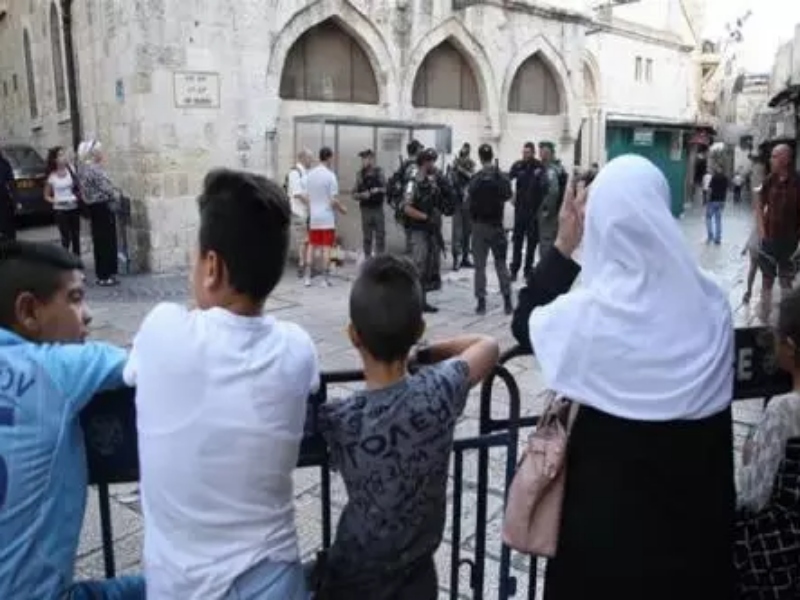 Pasukan Israel Usir Jamaah yang Hendak Salat di Masjid Al-Aqsa