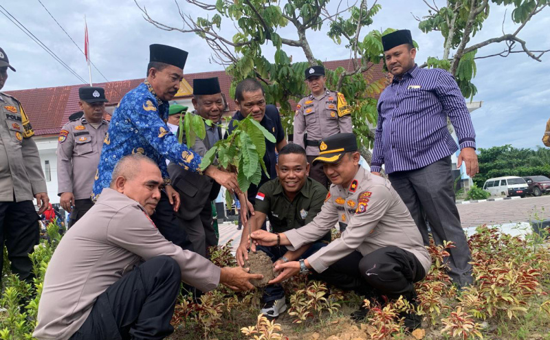 Polsek Kandis Gelar Green Policing, Ajak Seluruh Elemen Peduli Lingkungan