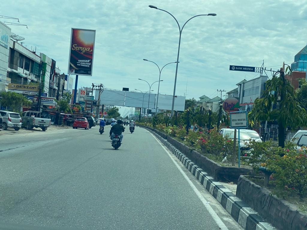 83 Pohon Pelindung di Jalan Tuanku Tambusai Dipotong OTK, PUPR Pekanbaru Lapor Polisi