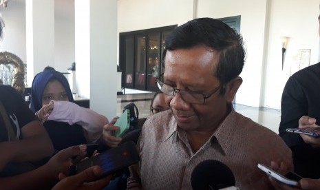 Mahfud MD: Ada Orang Radikal dari Arab Bawa Dana ke RI