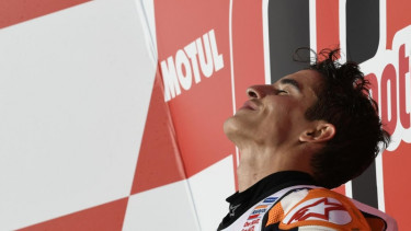 Konyol, Marquez Cedera Serius saat Selebrasi Juara Dunia MotoGP