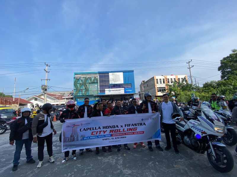 Rolling City Dengan Motor Honda Sambil Sambangi Panti Asuhan