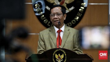 Mahfud Ingatkan Aparat Tak Berlebihan Kawal Kepulangan Rizieq