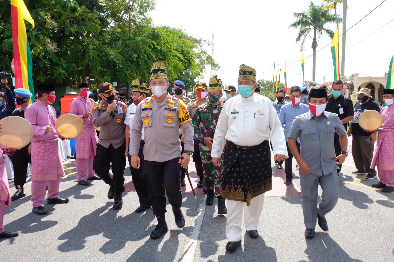 Hari Bhayangkara Ke 74, Polda Riau Laksanakan Bakti Sosial Serentak