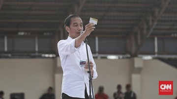 Jokowi Janjikan Sepeda untuk yang Tak Setuju Program 3 Kartu