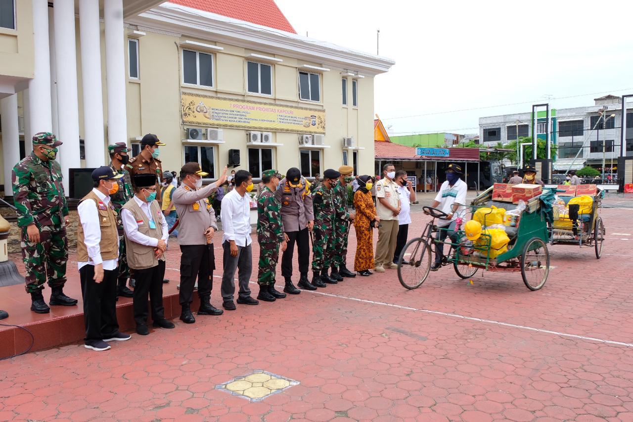Pelaksanaan PSBB, Gugus Tugas Covid-19 Riau Tinjau Kota Dumai