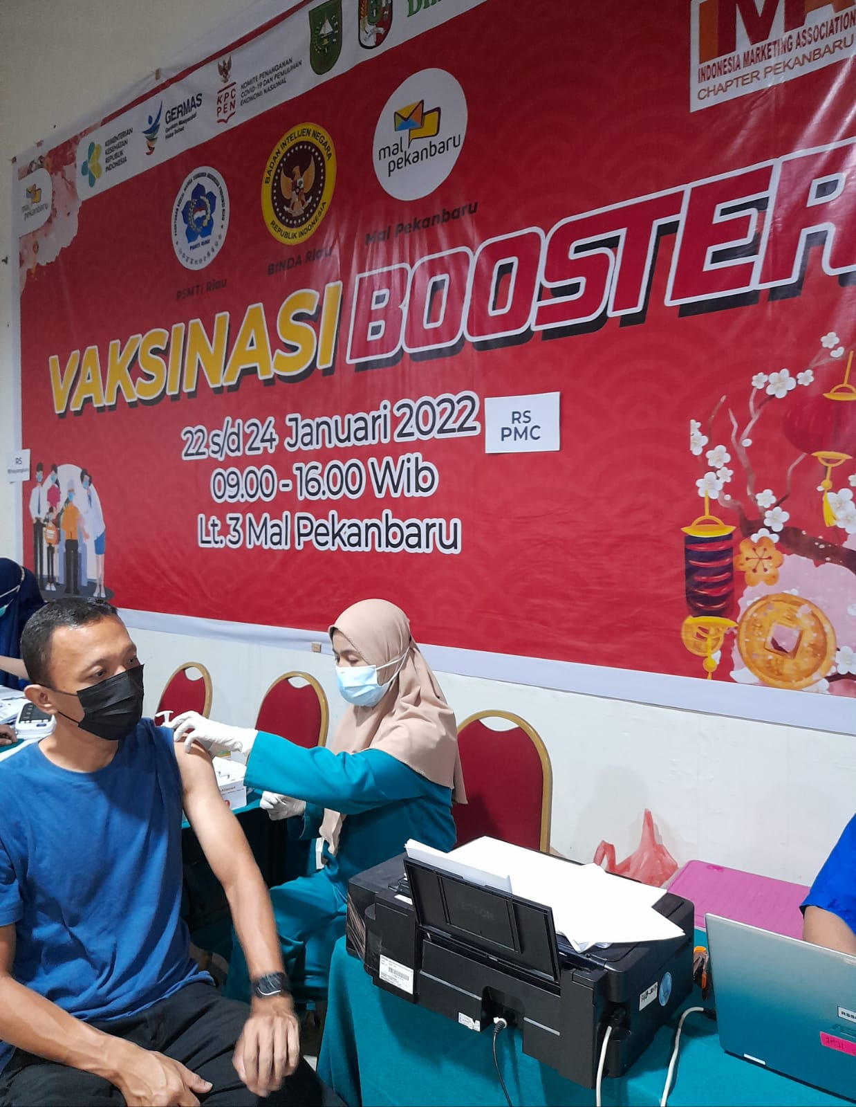 Dukung Program Vaksinasi Nasional, PSMTI Riau Bersama BINDA Gelar Vaksinasi Booster