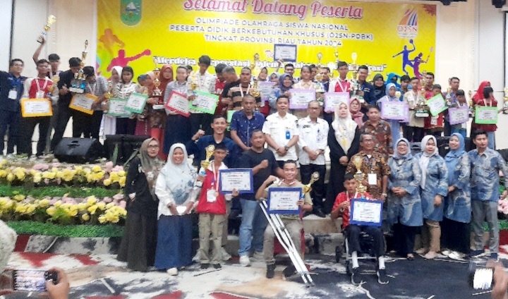 Sebelum ke Nasional, Peserta Wakili Riau Diberi TC, Ini Pemenang O2SN PDBK 2024