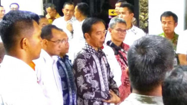 Jokowi Perintahkan Tim SAR Cari Korban Lion Air 24 Jam Nonstop