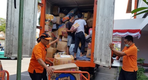 Tak Benar Bantuan Warga untuk Gempa Lombok Diklaim Bantuan Presiden