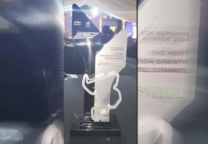 BRK Syariah Raih Penghargaan ATM Bersama Award 2024
