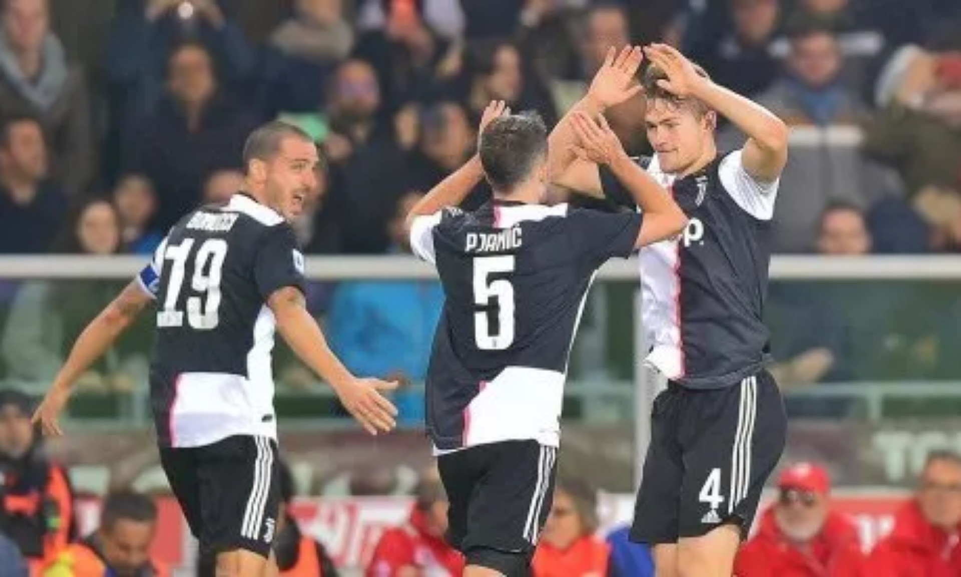 Kalahkan Torino, Juventus Kembali ke Puncak Serie A