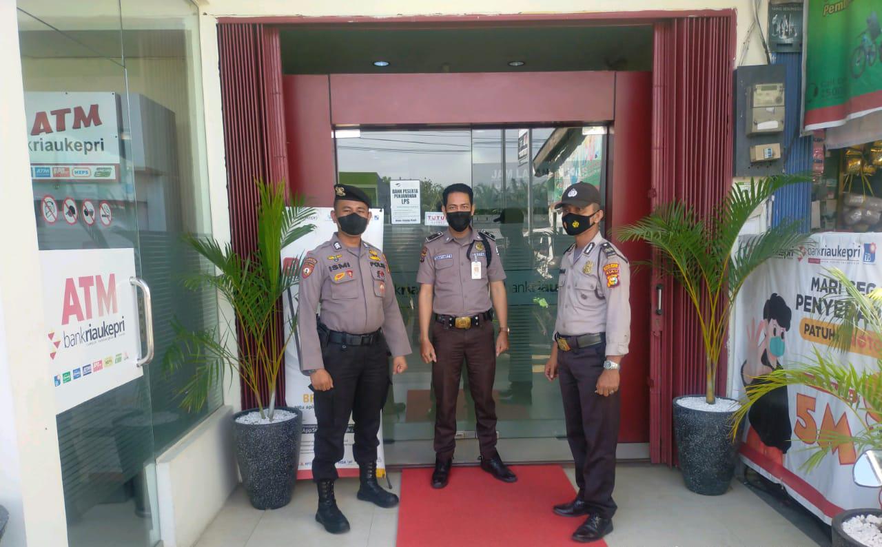 Cegah Aksi Kejahatan di Wilayah Binaan, Polsek Bandar Sei Kijang Lakukan Patroli