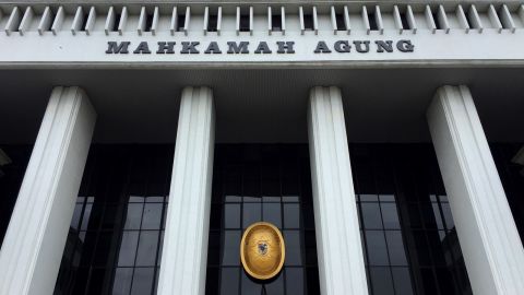 5 Eks Napi Korupsi Resmi Gugat Peraturan KPU ke MA