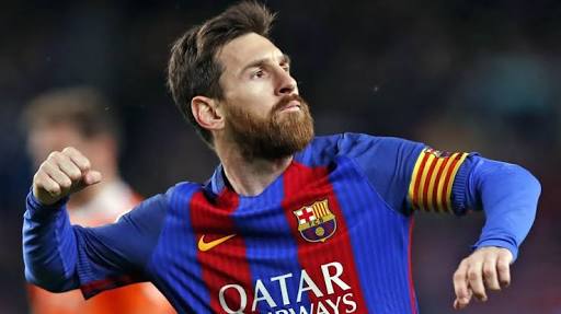 Pesawat Dilarang Terbang di Atas Rumah Lionel Messi