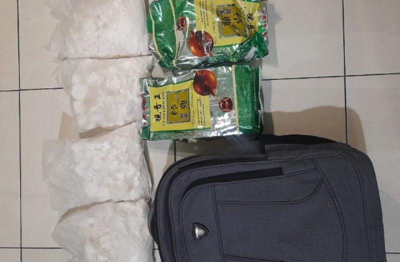 Polda Riau Gagalkan Transaksi Narkoba, 2 Kg Sabu dan 1,8 Kg Heroin