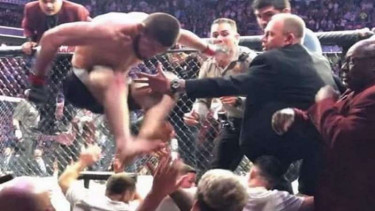 Usai Pecundangi McGregor dan Bikin Rusuh, Khabib Ditelepon Putin