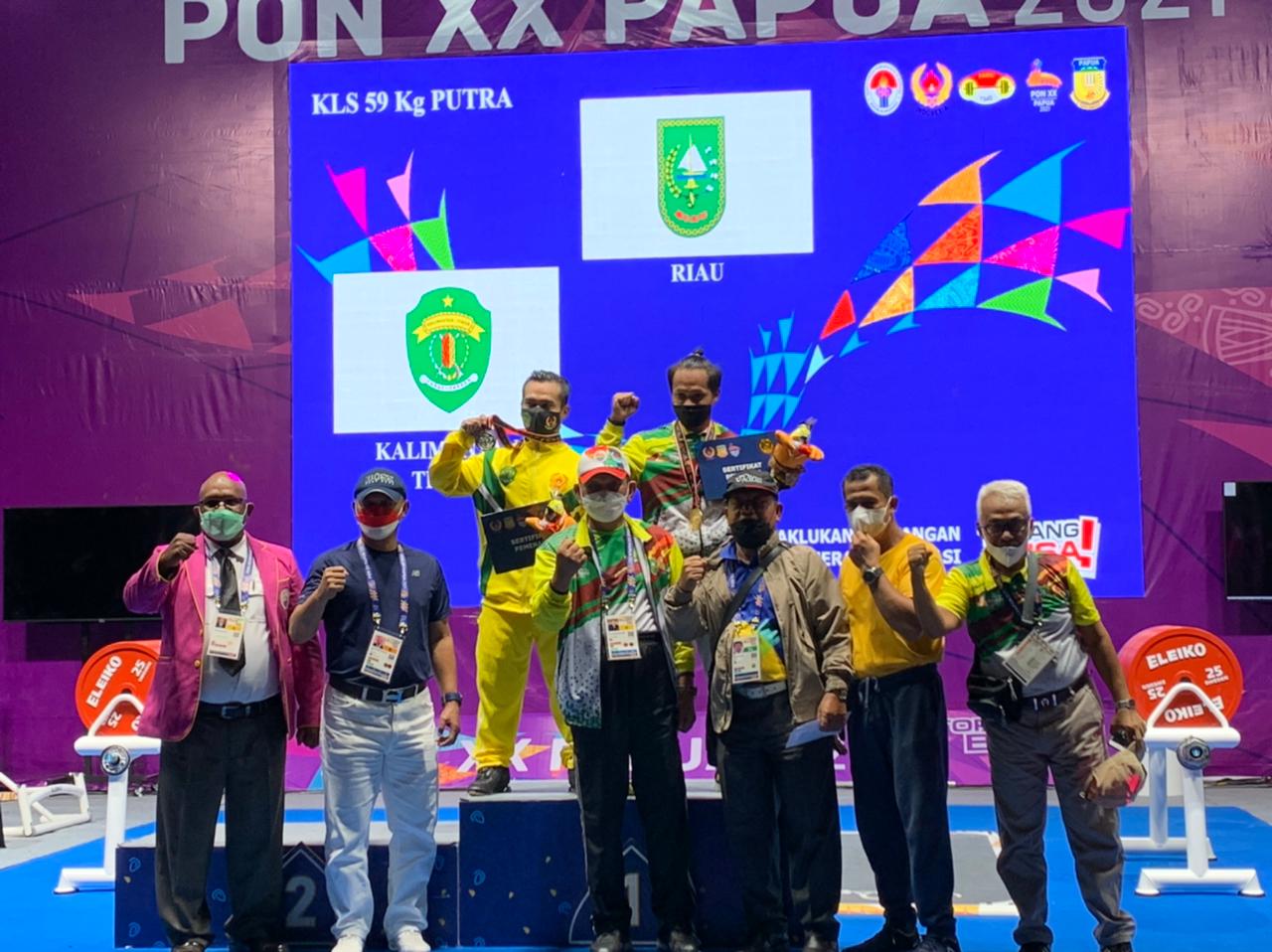 Angkat Berat Sumbang 4 Medali untuk Riau