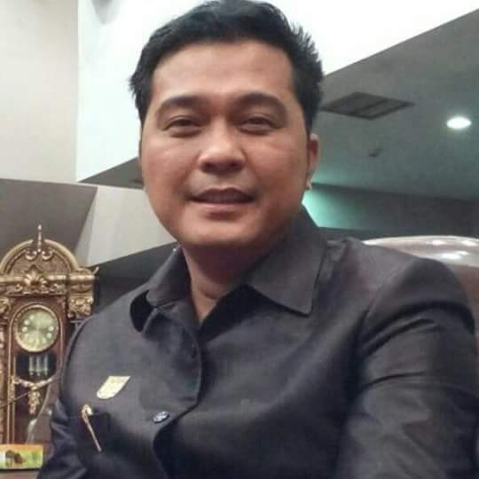 Sekwan DPRD Kota Pekanbaru Masih di Jabat PLT,  Jhon Romi : Alex Kurniawan Dinilai Cocok Jadi Sekwan Defenitif