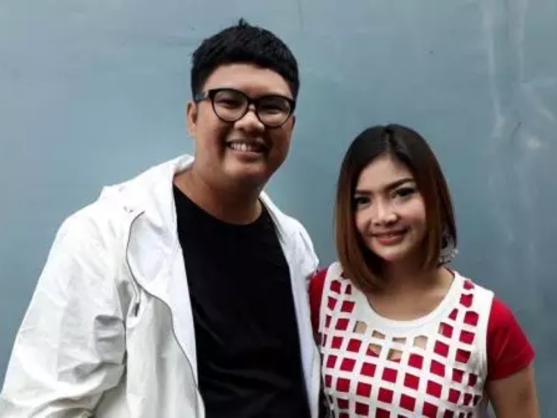 Gara-Gara Video Joget, Ricky Cuaca Putus Komunikasi dengan Irma Darmawangsa