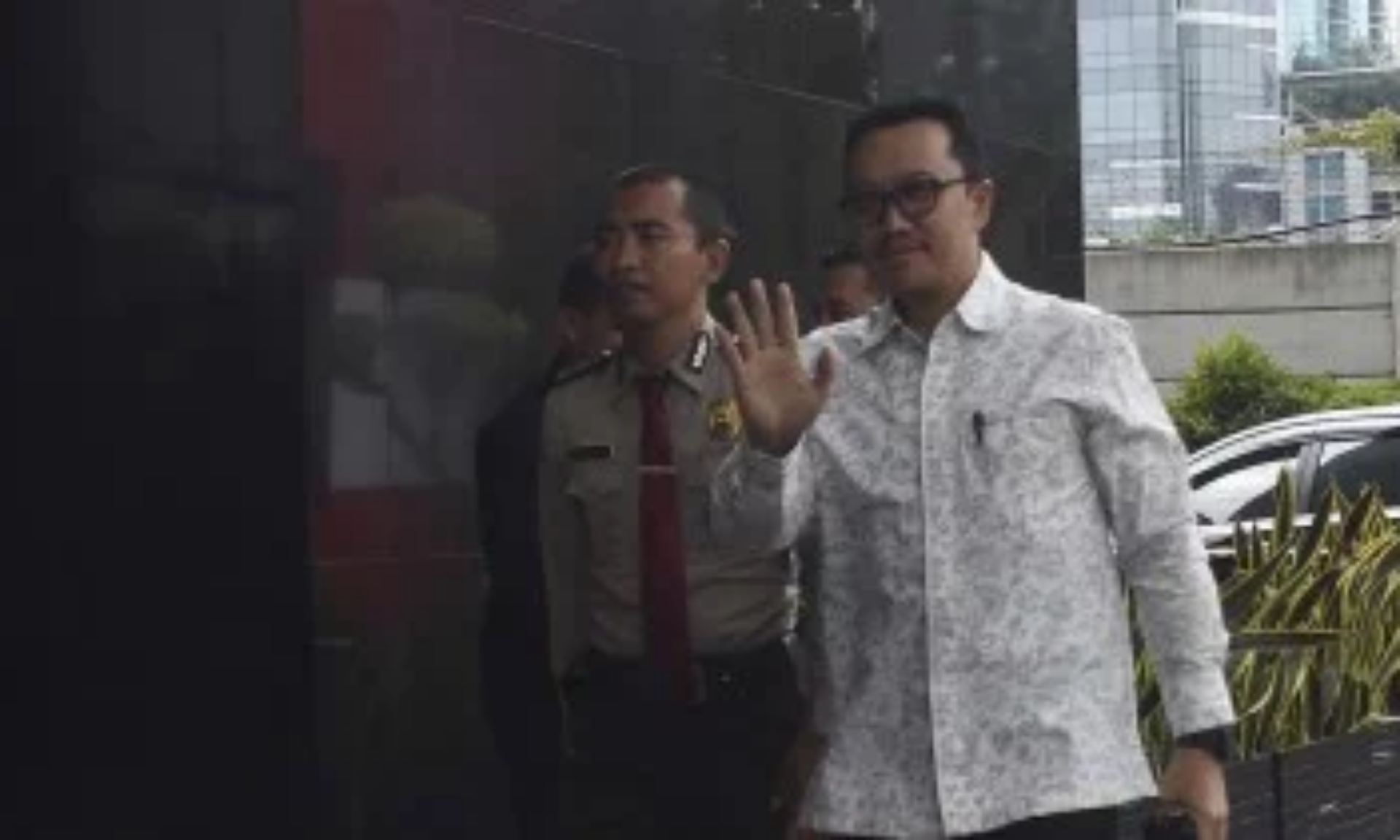 Disidik KPK, Menpora Pastikan Persiapan ke SEA Games 2019 Aman