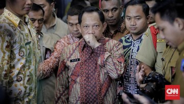 Tito Sarankan Warga Berjemur Matahari Pagi untuk Cegah Corona