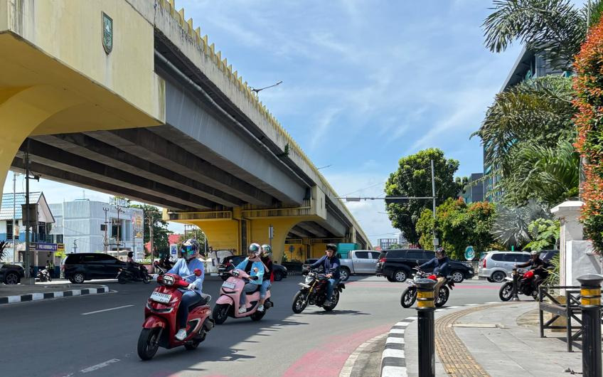 Tips #Cari_Aman, Capella Honda Taklukkan Bahaya di Persimpangan Jalan