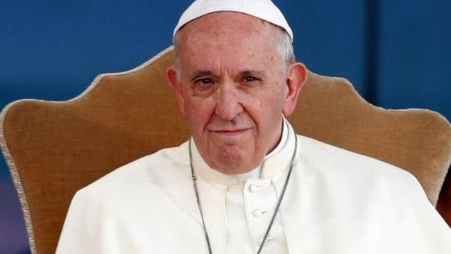 Paus Fransiskus Copot 2 Penasihatnya yang Terseret Skandal Seks