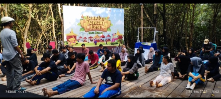 Sejumlah Relawan Muda Dukung Eddy Yatim - Almainis