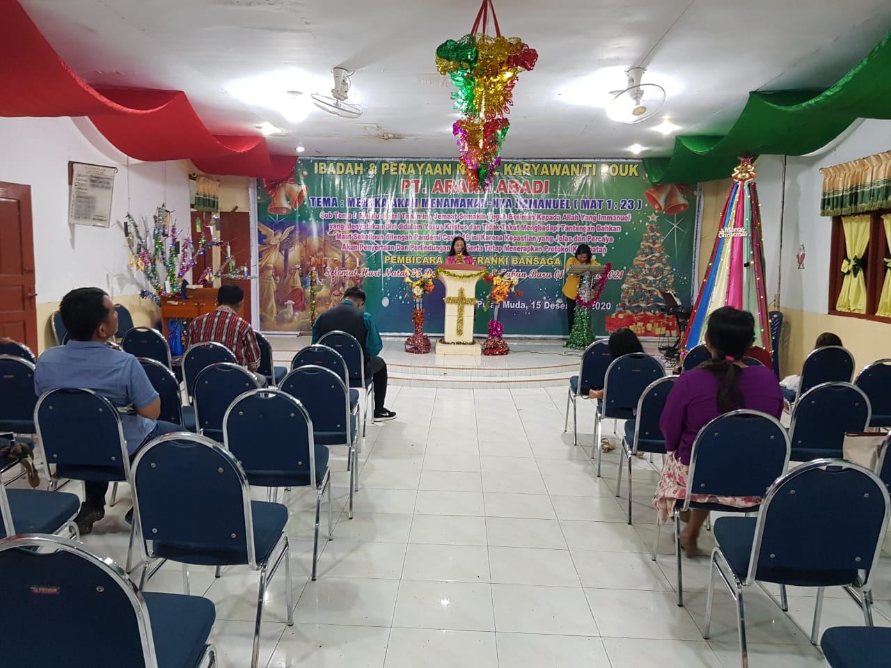 Bhabinkamtibmas Desa Pulau Muda dan Segamai Lakukan Pengamanan di Gereja