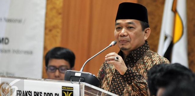 PKS: Kalau Merugikan Rakyat, Dengan Tegas Omnibus Law Kami Tolak