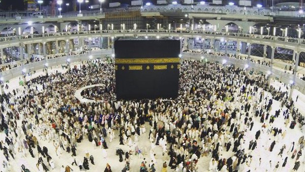 Saudi Hentikan Visa, WNI Tak Bisa Umrah Sementara Waktu