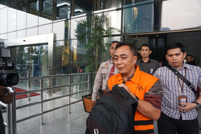 KPK Tahan 3 Tersangka Kasus Suap Eks Jaksa di Bengkulu