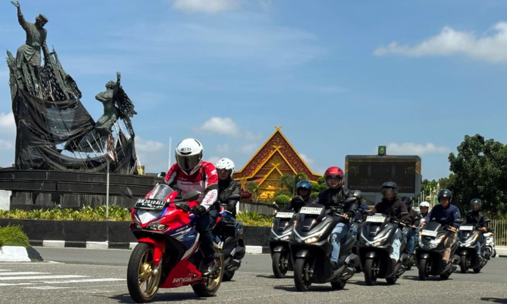 Capella Honda Gelar Premium Rolling City, EV-olution Urban Ride, 35 Motor Honda Ramaikan Jalanan Kota