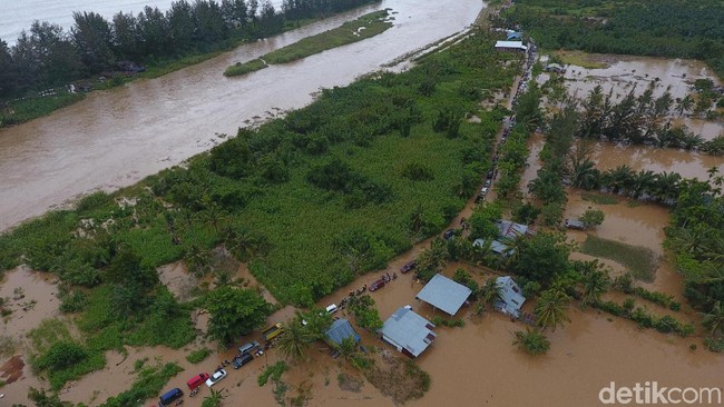 BNPB: Korban Tewas Banjir Bengkulu Jadi 17 Orang, 9 Hilang
