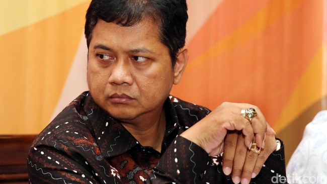 PAN Minta Gerindra Tertibkan Desmond yang Lecehkan Amien Rais