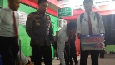 Polisi Tujuh Jam Obok-obok RS Serang demi Usut Pungli Jenazah Tsunami
