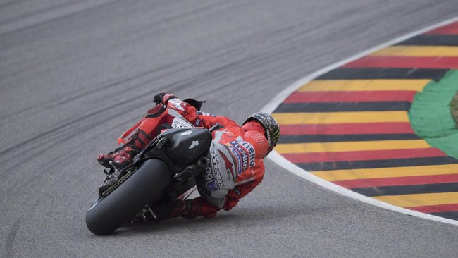 Bos Ducati Prediksikan Lorenzo Akan Kesulitan di Honda